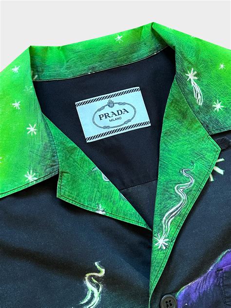 prada graphic shirt from the fall 2018|Prada FW 2018 Christophe Chemin Impossible True .